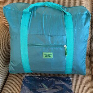 (2) Travel Season Everyday Everywhere Nylon Travel Bags